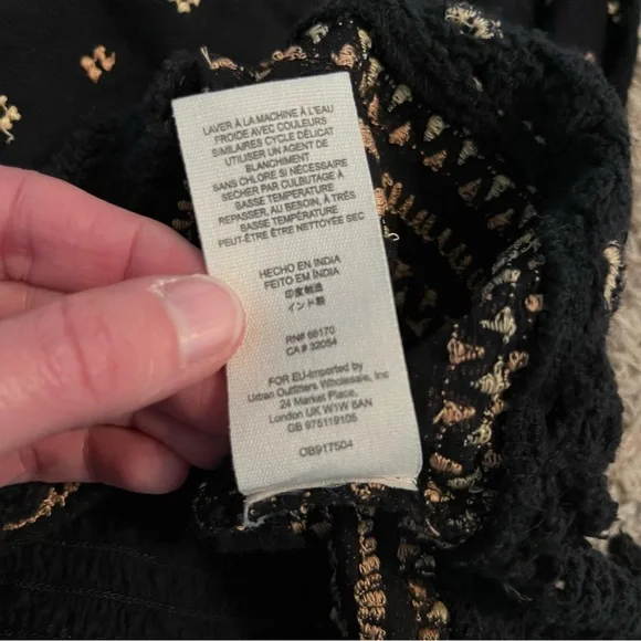 Free People Santorini Tank Top Crochet Trim Embroidered Smocked Back Size L EUC - Picture 10 of 14